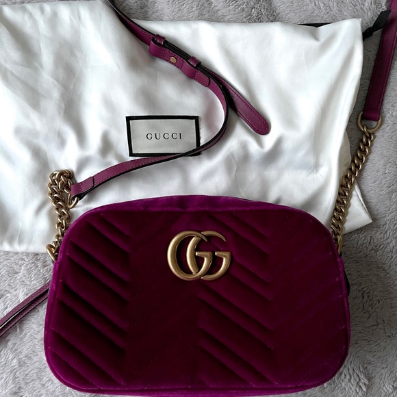 Gucci Handbags - Gucci GG Marmont velvet shoulder bag